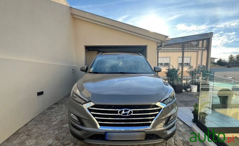 2019' Hyundai Tucson photo #2