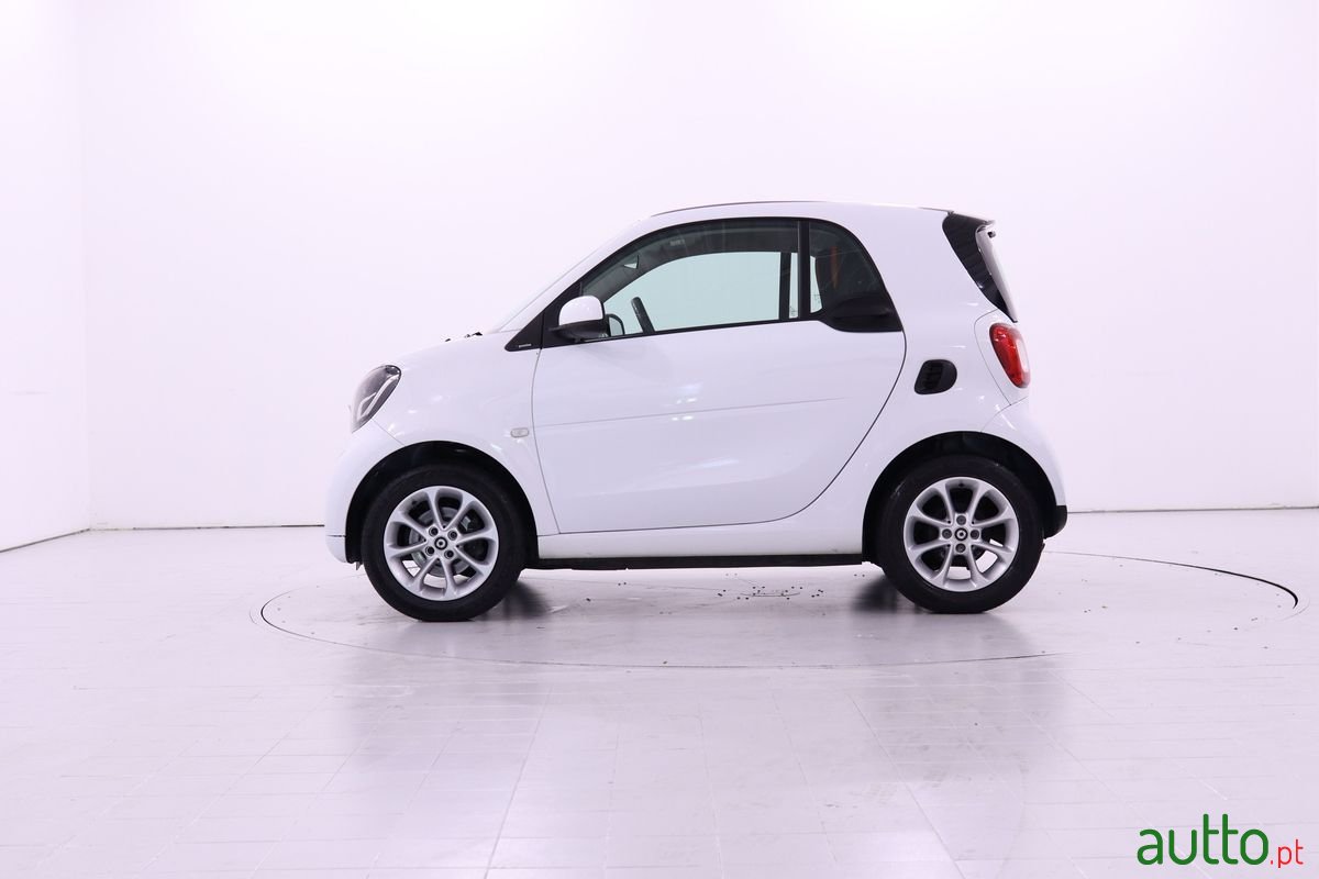 2015' Smart Fortwo photo #4