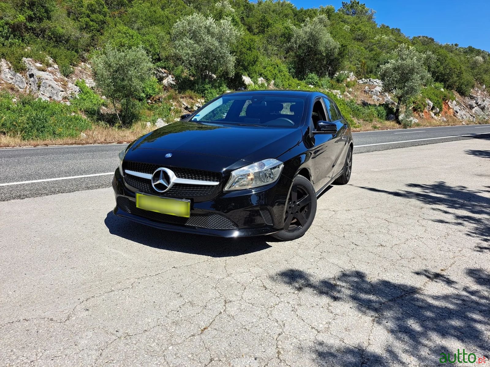 2017' Mercedes-Benz A-180 photo #1