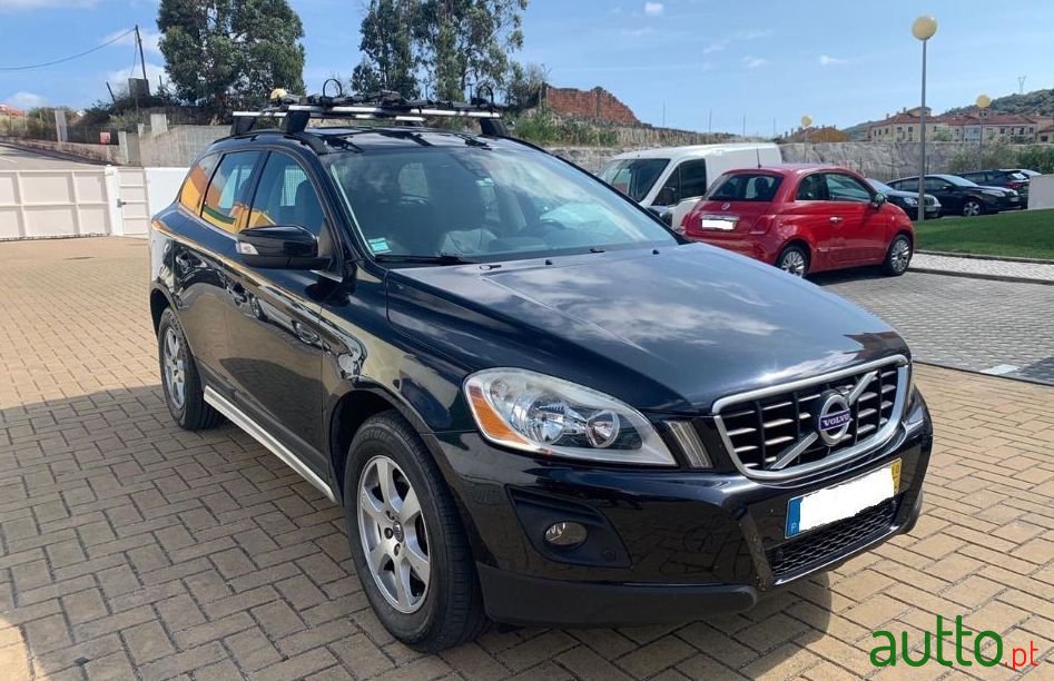 2010' Volvo Xc-60 photo #3