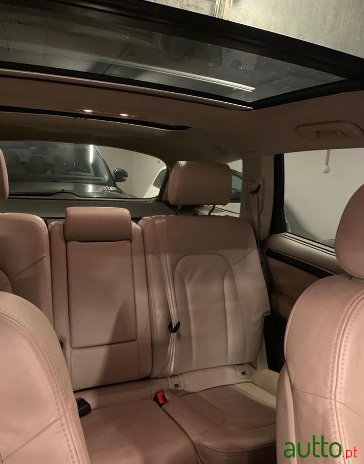 2011' Audi Q7 photo #5