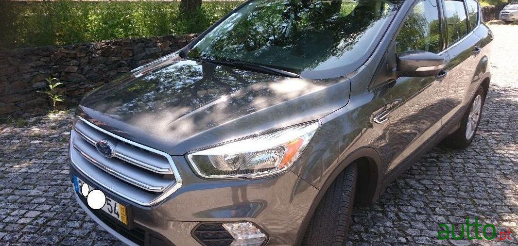 2017' Ford Kuga 1.5 Tdci Business photo #2