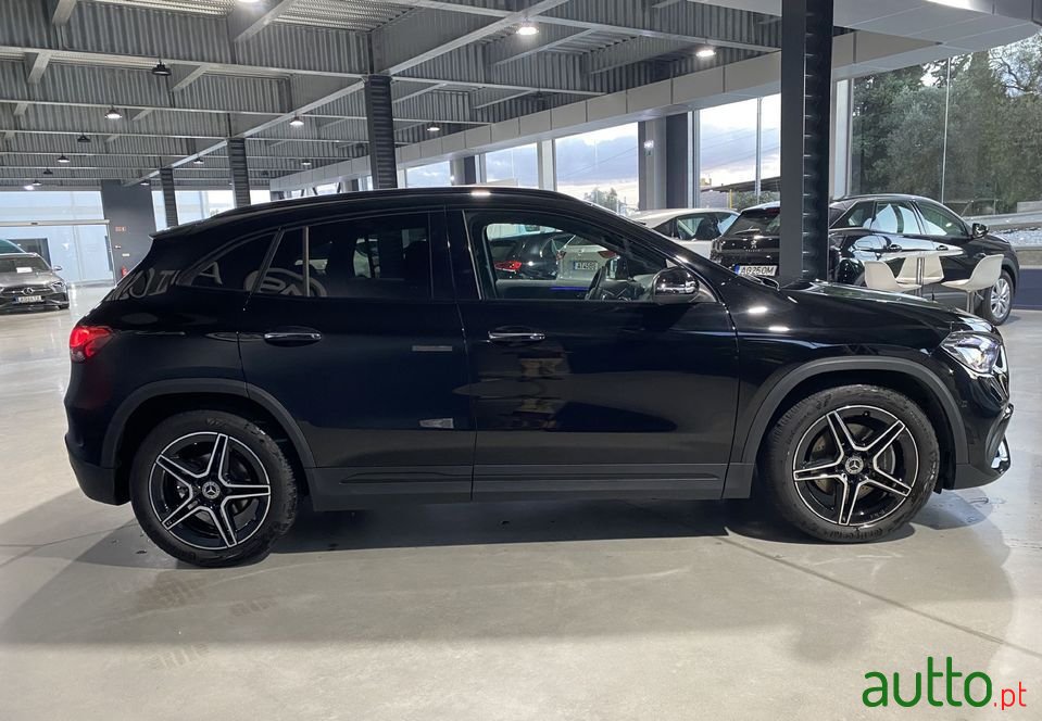 2022' Mercedes-Benz Gla-200 photo #5