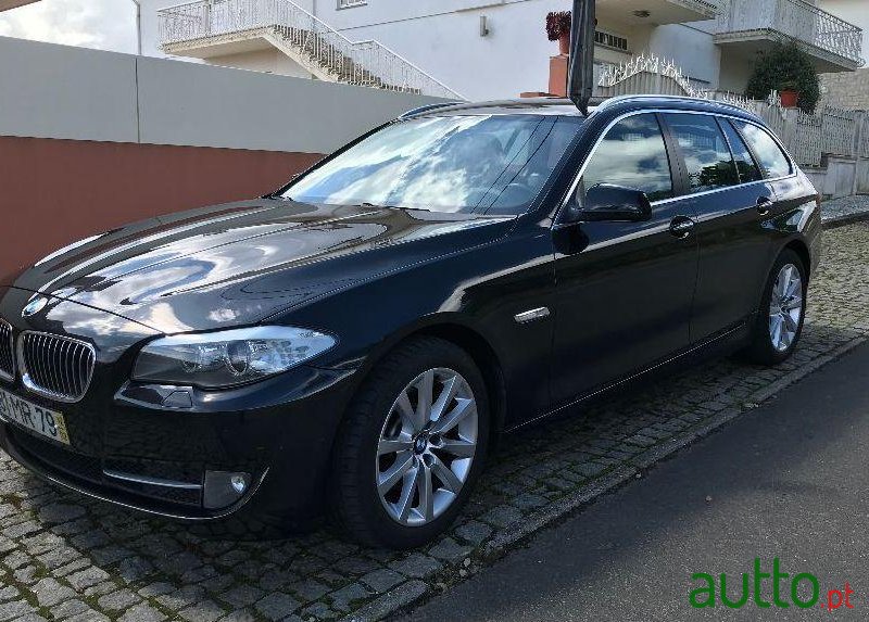 2012' BMW 520 D Auto photo #1