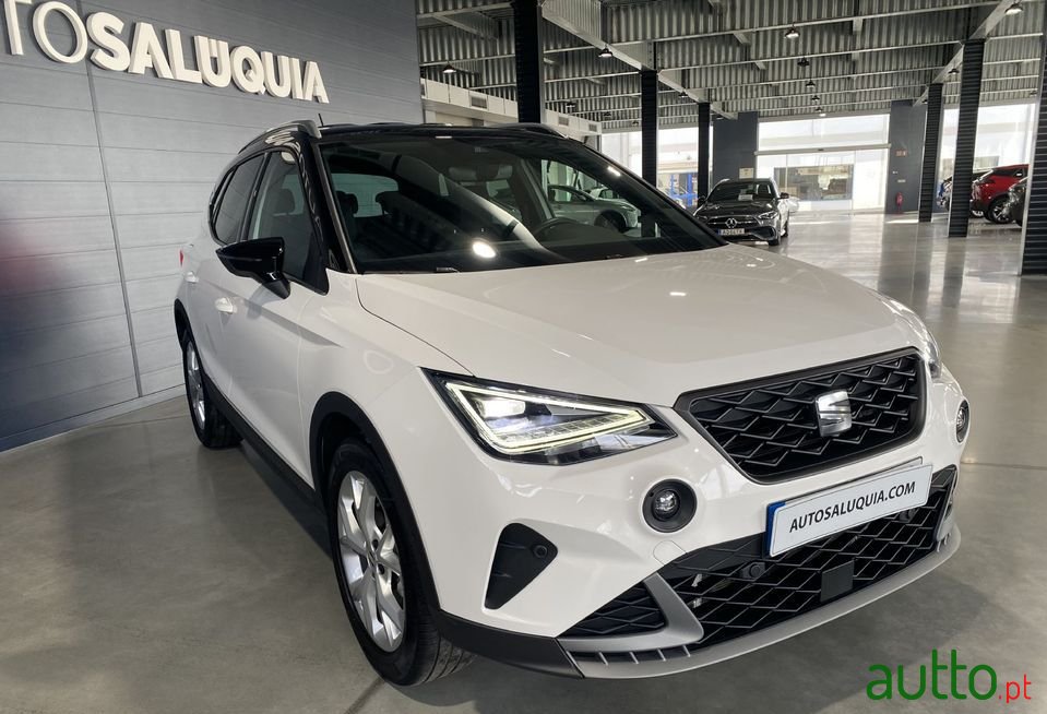 2022' SEAT Arona photo #6