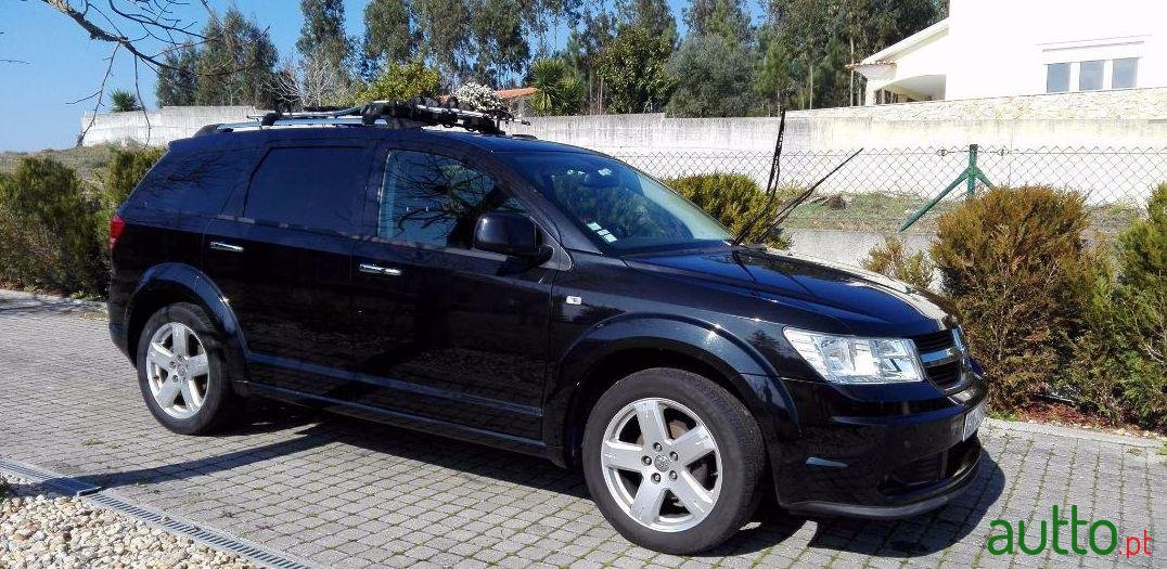 2010' Dodge Journey 2.0 Crd R/T Mtx photo #1