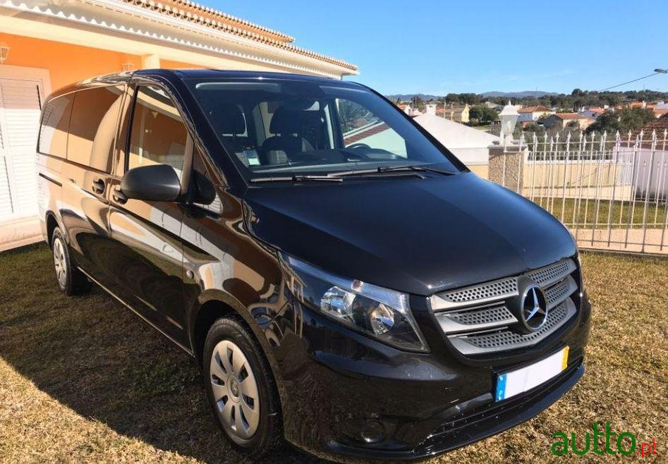 2017' Mercedes-Benz Vito Tourer photo #2