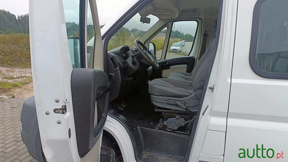 2013' Peugeot Boxer photo #5