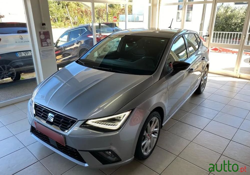2022' SEAT Ibiza 1.0 Tsi Fr photo #5