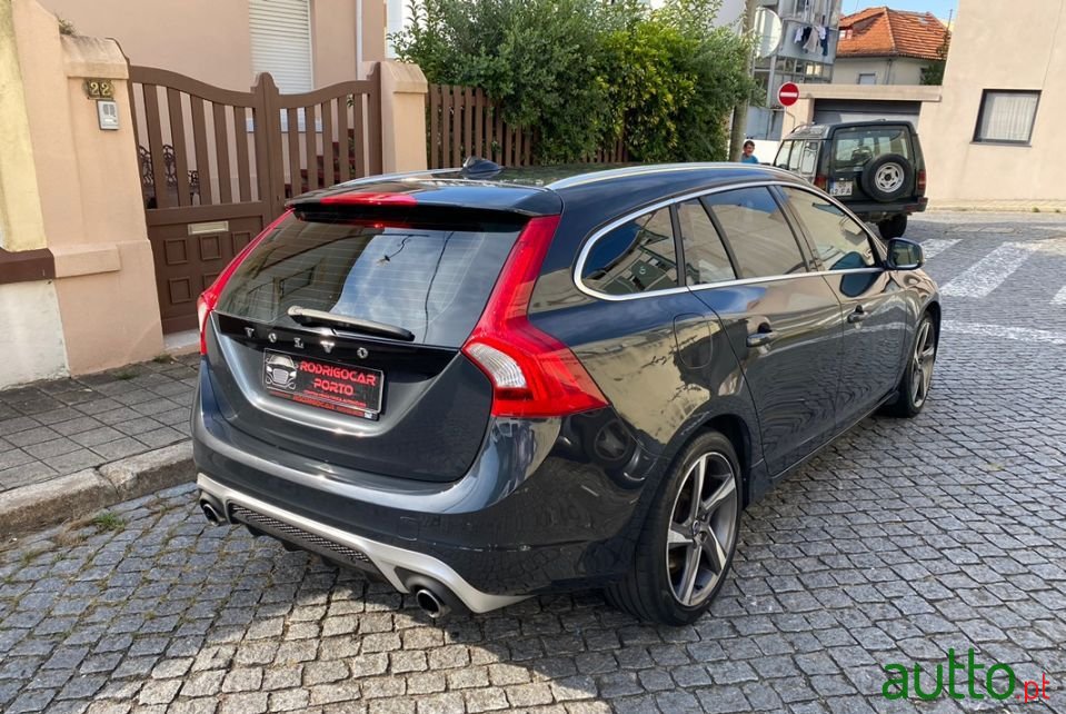 2014' Volvo V60 photo #4