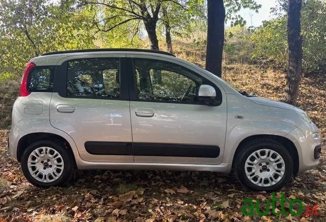 2014' Fiat Panda 1.2 Pop photo #3