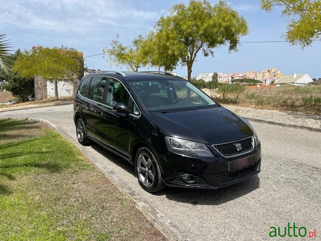 2012' SEAT Alhambra photo #5