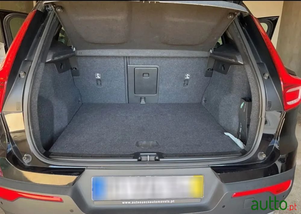 2018' Volvo Xc 40 photo #4