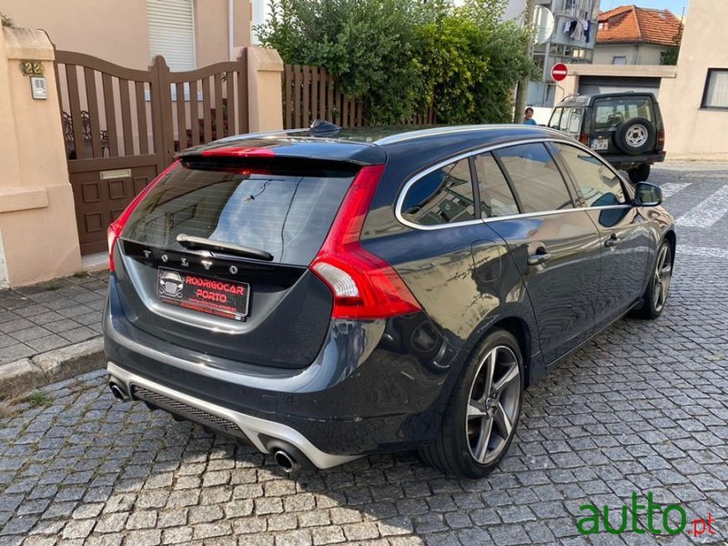 2014' Volvo V60 photo #4