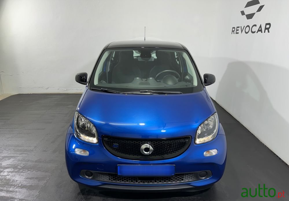 2018' Smart Forfour Electric Drive Passion photo #4