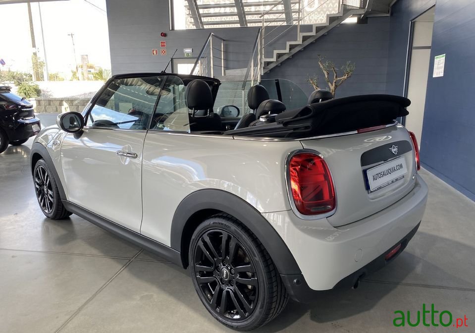 2020' MINI Cabrio Ver One photo #3