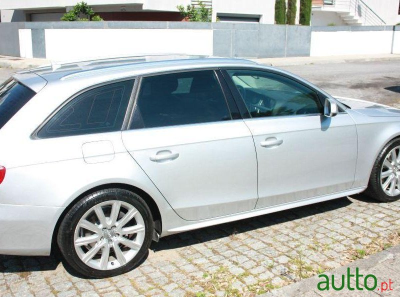 2009' Audi A4 Avant photo #3