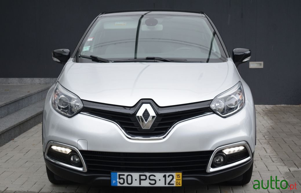 2015' Renault Captur photo #6