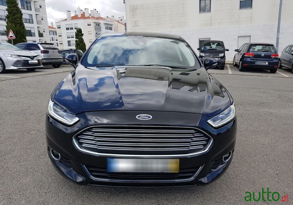 2019' Ford Mondeo Sw photo #2