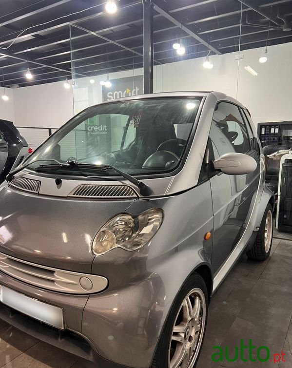 2001' Smart Fortwo photo #2
