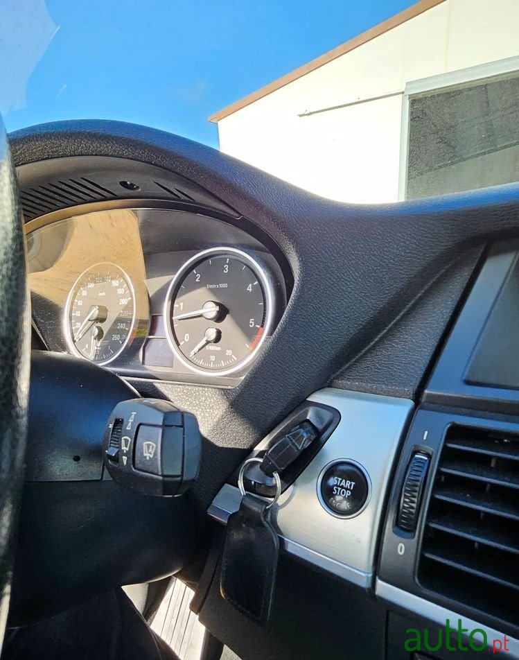 2009' BMW X5 3.0 Sd photo #4