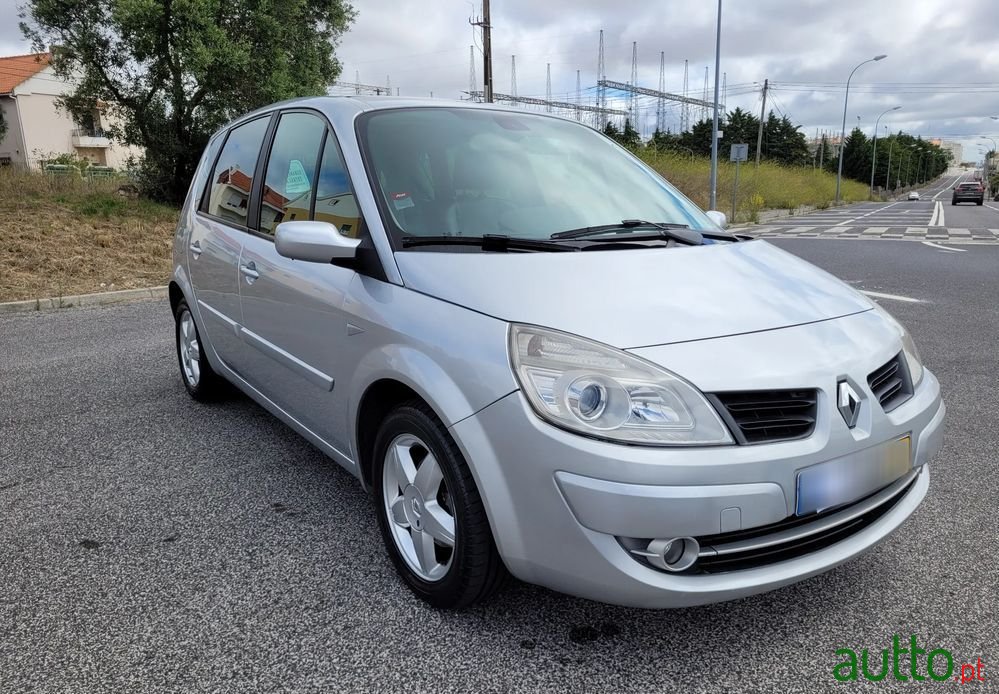 2007' Renault Scenic photo #4