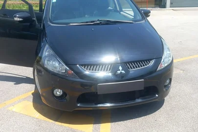 2008' Mitsubishi Grandis