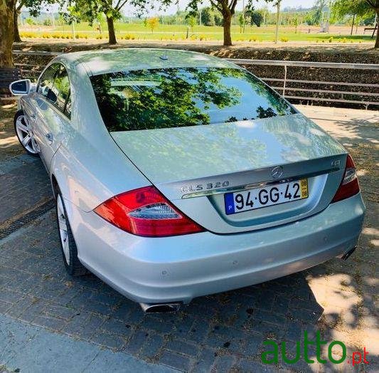 2008' Mercedes-Benz Cls-320 Cdi photo #1