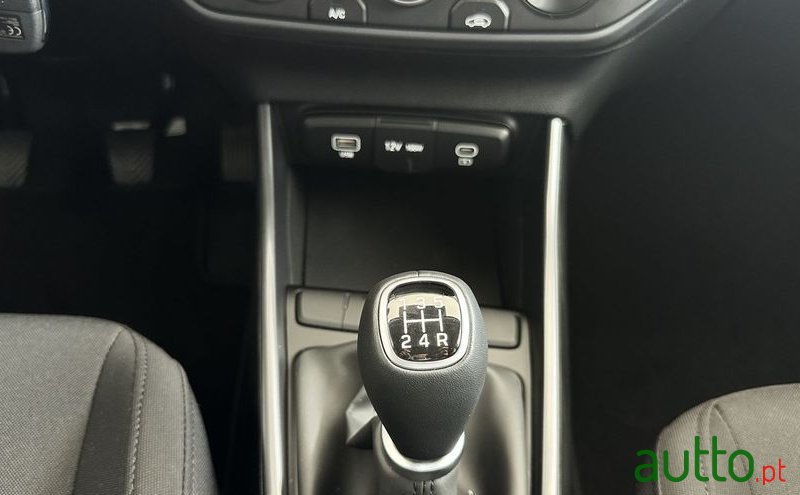 2024' Hyundai i20 1.2 Comfort photo #6