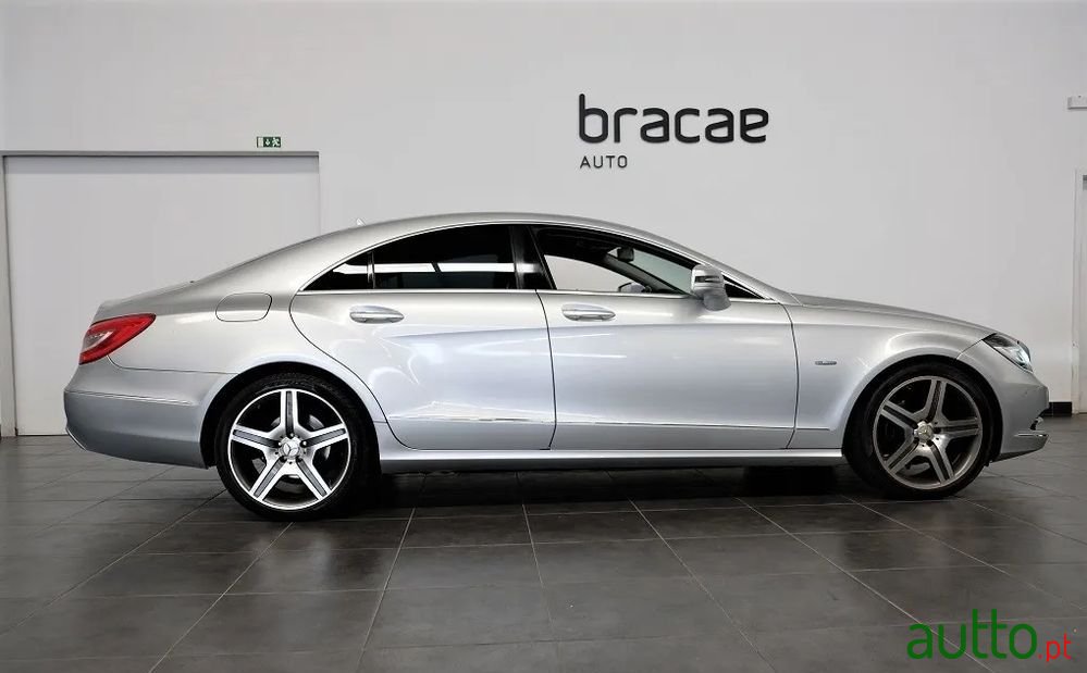 2011' Mercedes-Benz Classe Cls photo #5