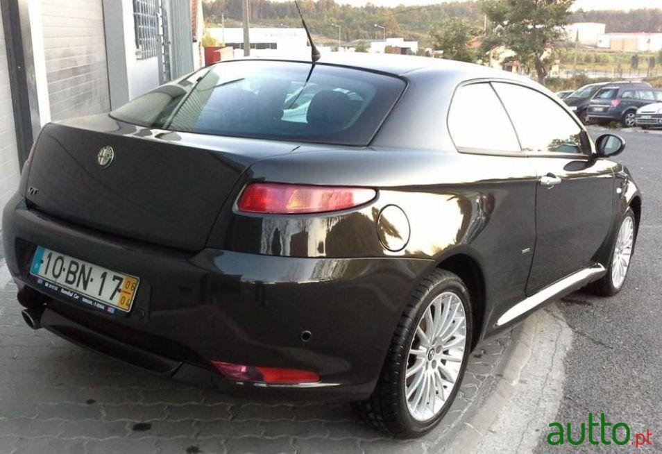 2006' Alfa Romeo GT 1.8 Ts photo #2