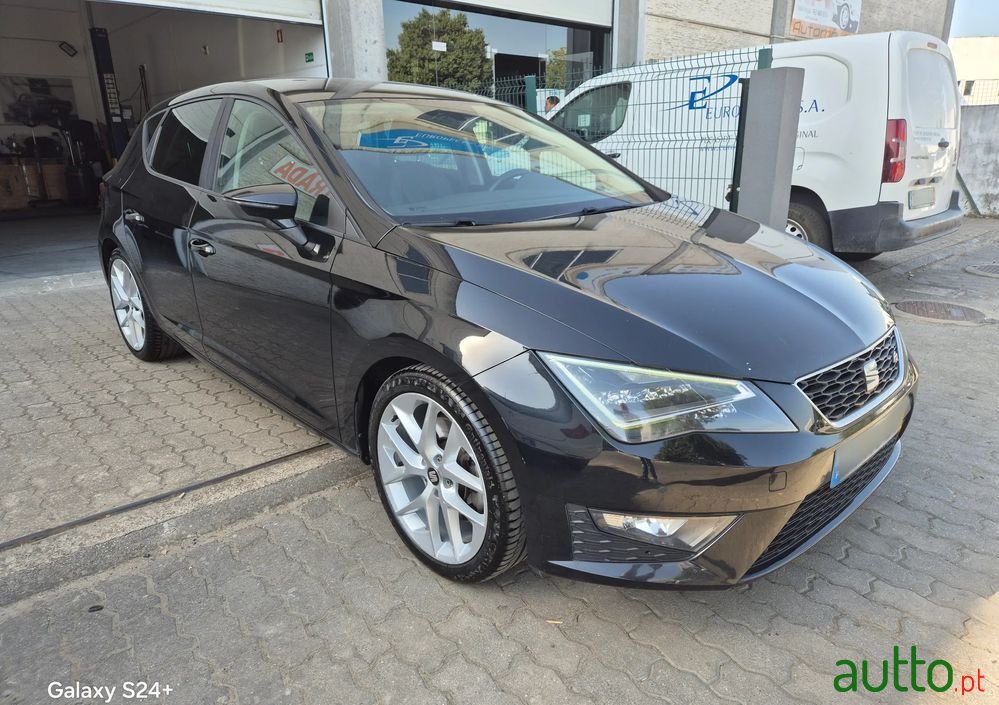 2016' SEAT Leon 2.0 Tdi Fr S/S photo #3