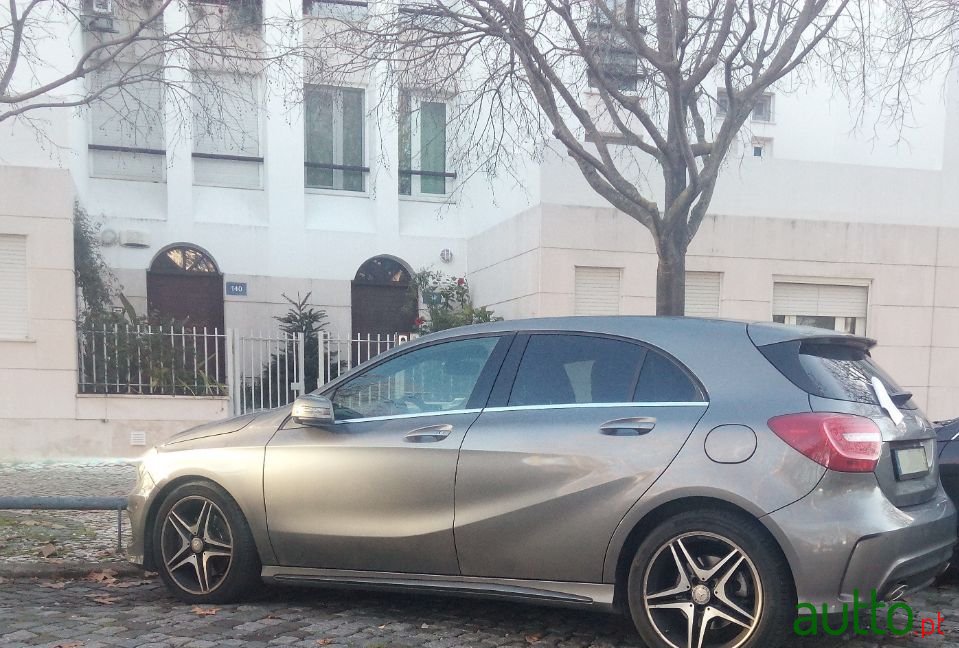 2014' Mercedes-Benz A-220 photo #3