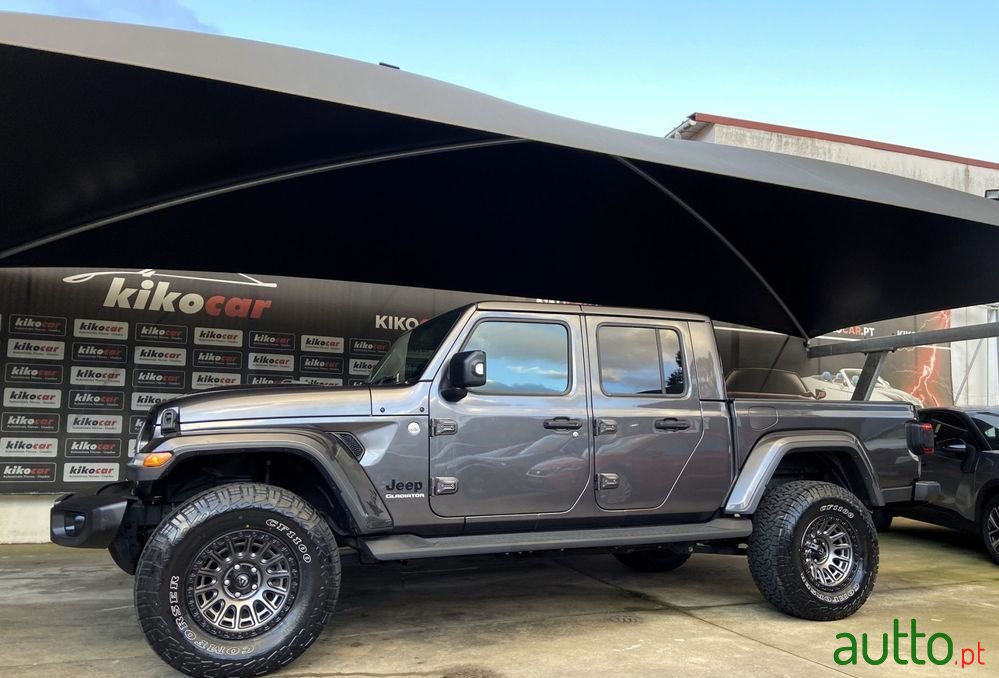 2021' Jeep Gladiator 3.0 Crd Overland At8 photo #6