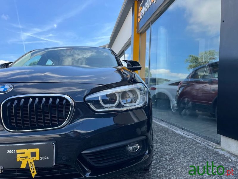 2016' BMW Série 1 D Advantage photo #2