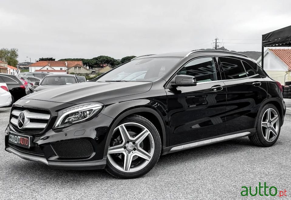 2014' Mercedes-Benz Gla-220 photo #1