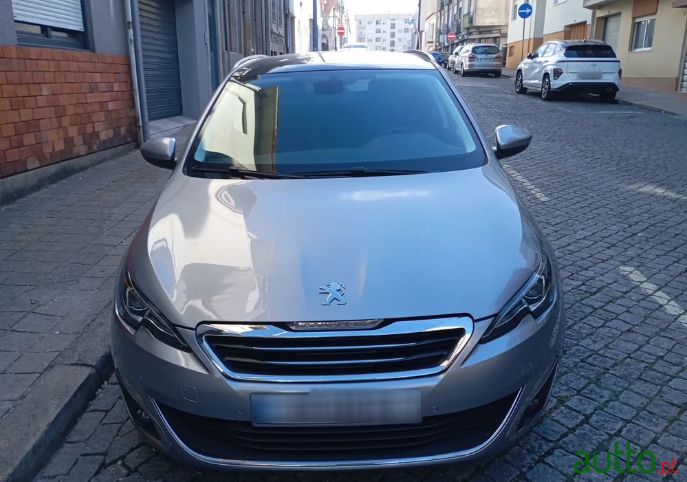 2015' Peugeot 308 Sw photo #1