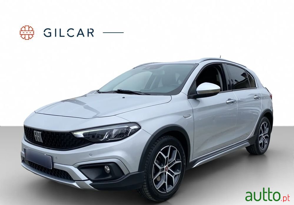 2021' Fiat Tipo Cross photo #1