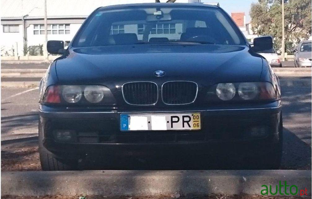 2000' BMW 520 photo #2