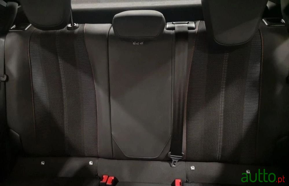 2023' Opel Mokka-e photo #5