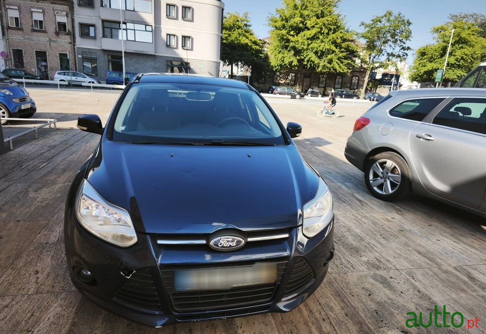 2011' Ford Focus 1.6 Tdci Trend photo #4
