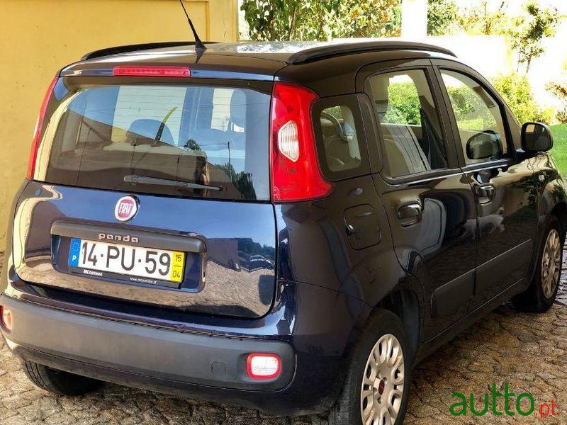 2015' Fiat Panda photo #1