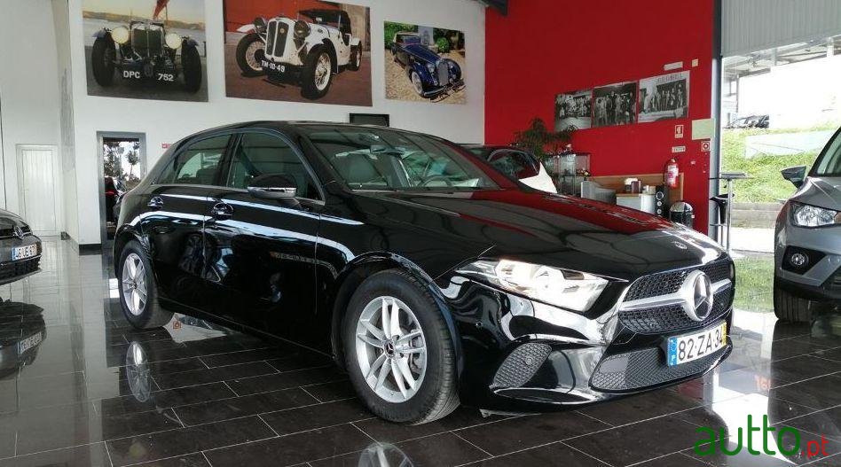 2019' Mercedes-Benz A-160 photo #1
