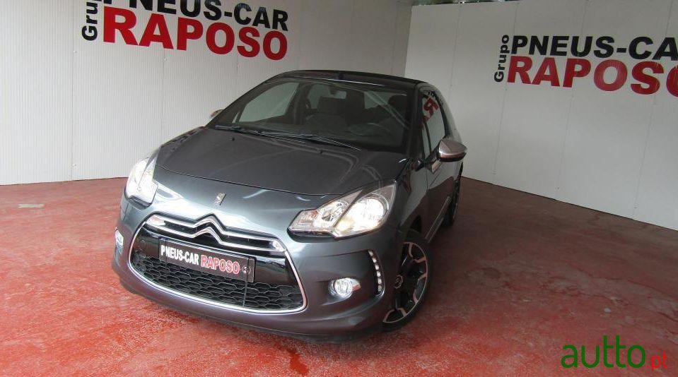 2013' Citroen DS3 Cabrio 1.2 VTi Chic photo #2