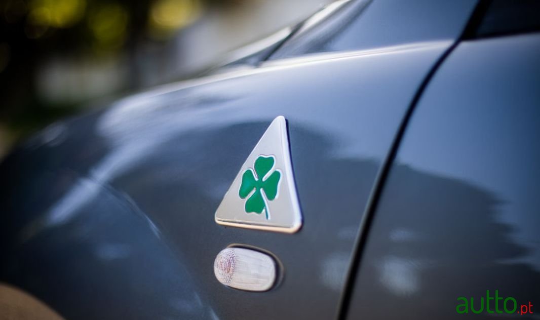 2010' Alfa Romeo MiTo photo #3