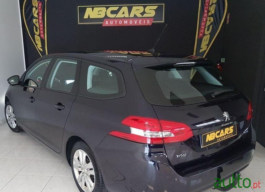 2016' Peugeot 308 Sw photo #2