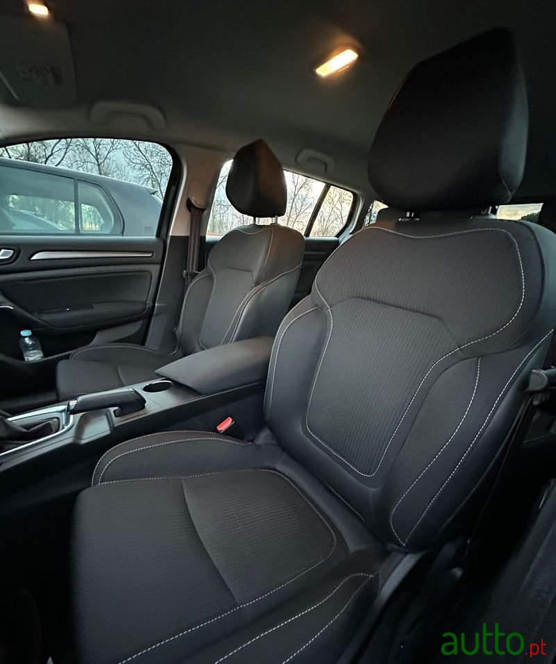 2021' Renault Mégane Sport Tourer photo #4