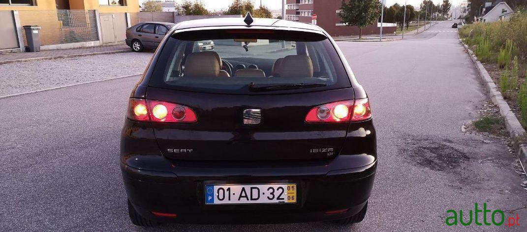 2005' SEAT Ibiza Ibiza Sport photo #3