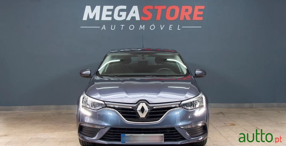 2019' Renault Megane photo #2