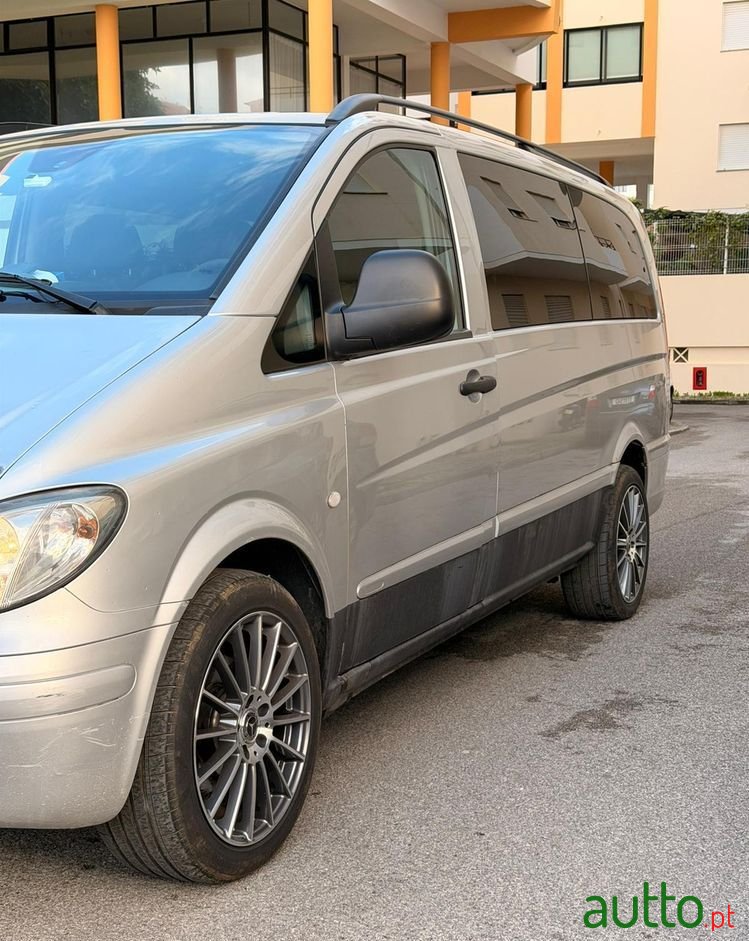 2009' Mercedes-Benz Vito photo #2